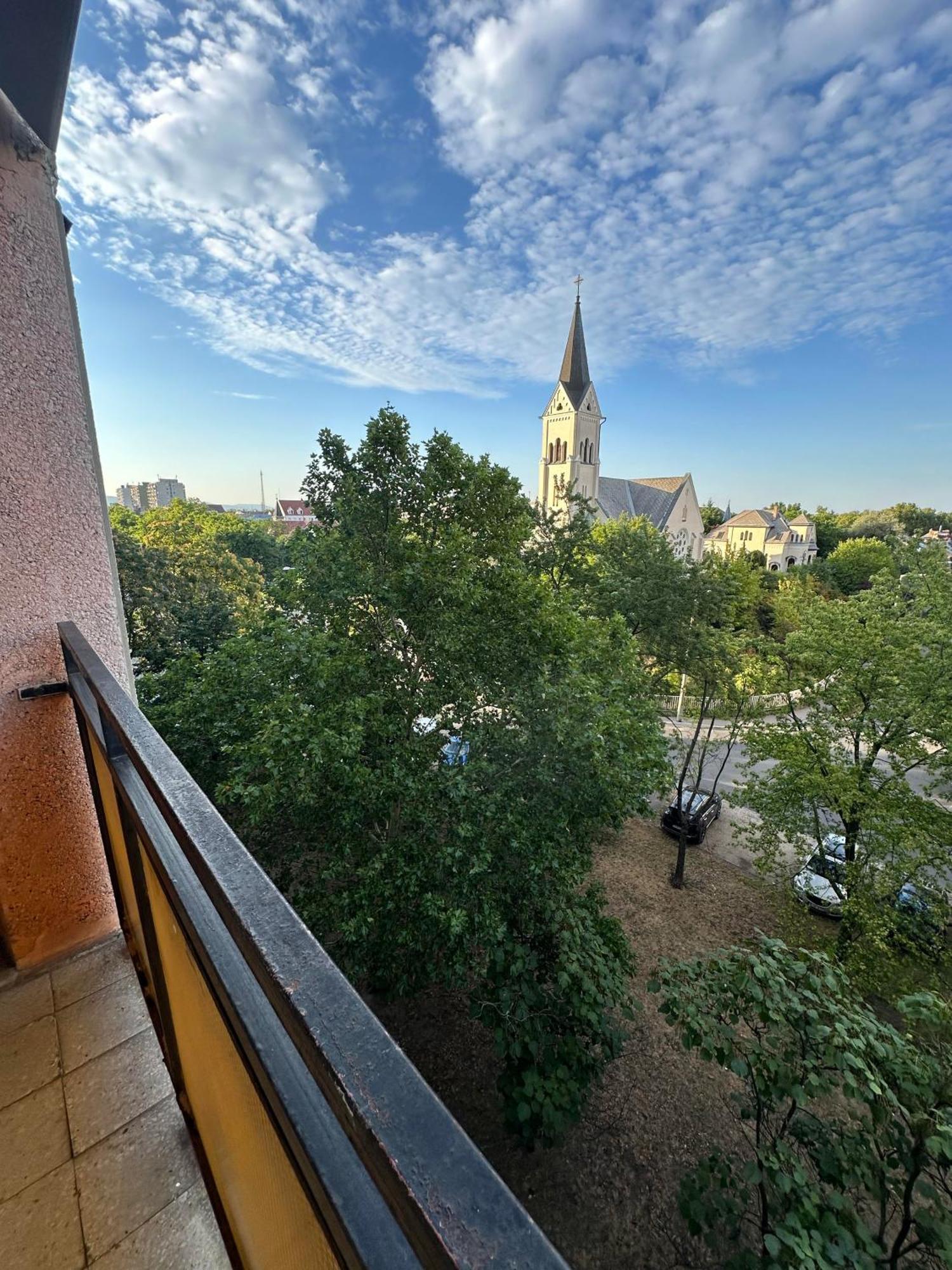 City Park Apartman Budapeste Exterior foto